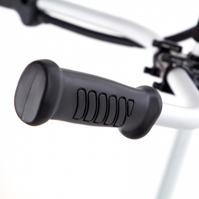 Триммер бензиновый DT 43, 43 см3, 2.5 л. с, неразъемная штанга, состоит из 2 частей Denzel Триммер бензиновый DT 43, 43 см3, 2.5 л. с, неразъемная штанга, состоит из 2 частей Denzel