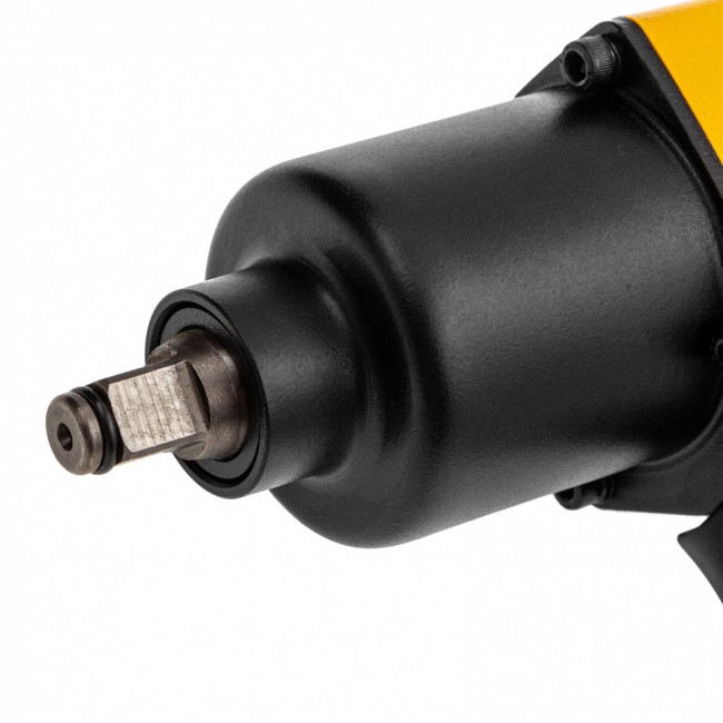 Ударный пневмогайковерт IW860, набор головок, 1/2", 7000 об/мин, 868 Нм Denzel ( 57473 ) Ударный пневмогайковерт IW860, набор головок, 1/2", 7000 об/мин, 868 Нм Denzel ( 57473 )