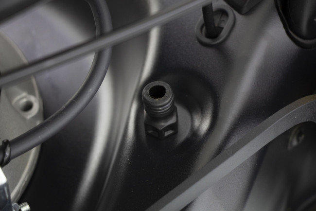 Газонокосилка бензиновая GLD-460SP, 146 куб.см, ширина 46 см, привод 7 уровней, травосборник 50 л Denzel Газонокосилка бензиновая GLD-460SP, 146 куб.см, ширина 46 см, привод 7 уровней, травосборник 50 л Denzel