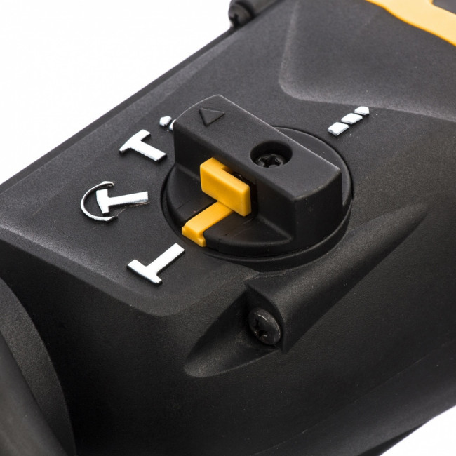 Перфоратор электрический RH-1050-26, SDS-plus, 1050 Вт, 3.2 Дж, 3 плюс 1 режим Denzel Перфоратор электрический RH-1050-26, SDS-plus, 1050 Вт, 3.2 Дж, 3 плюс 1 режим Denzel