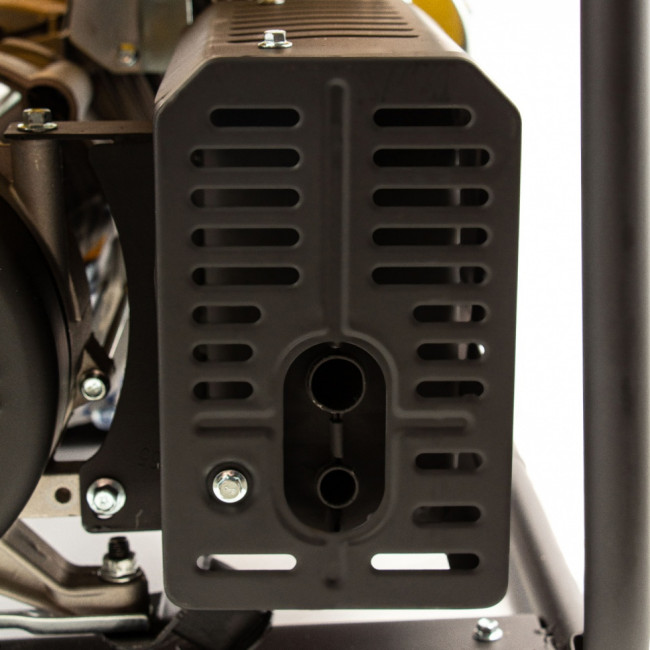 Генератор бензиновый GE 7900, 6.5 кВт, 220 В/50 Гц, 25 л, ручной пуск Denzel Генератор бензиновый GE 7900, 6.5 кВт, 220 В/50 Гц, 25 л, ручной пуск Denzel