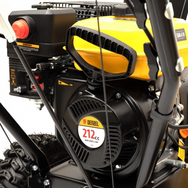 Бензиновая снегоуборочная машина SBM 610, 212 cc, ручной старт, фара Denzel ( 97653 ) Бензиновая снегоуборочная машина SBM 610, 212 cc, ручной старт, фара Denzel ( 97653 )