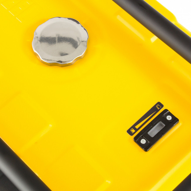 Генератор бензиновый PS 33, 3.3 кВт, 230 В, 15 л, ручной стартер Denzel Генератор бензиновый PS 33, 3.3 кВт, 230 В, 15 л, ручной стартер Denzel