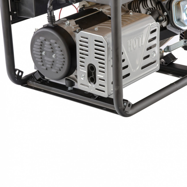 Генератор бензиновый PS 90 ED-3, 9.0 кВт, переключение режима 230 В/400 В, 25 л, электростартер Denzel Генератор бензиновый PS 90 ED-3, 9.0 кВт, переключение режима 230 В/400 В, 25 л, электростартер Denzel