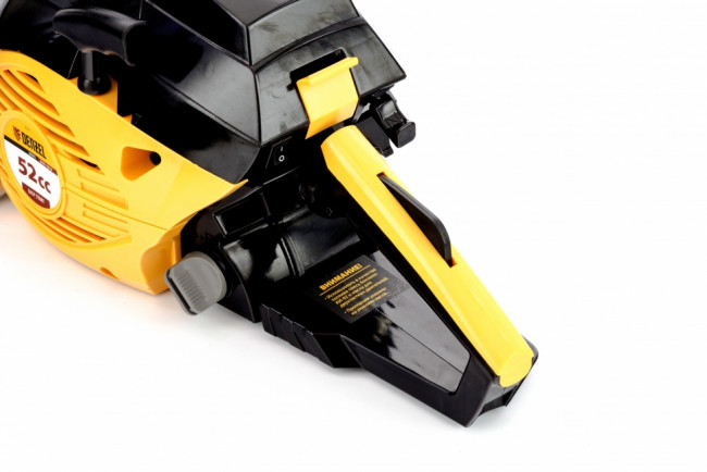 Пила цепная бензиновая DGS-5218, шина 45 см, 52 см3, 3.5 л.с, шаг 0.325, паз 1.5 мм, 72 звена Denzel Пила цепная бензиновая DGS-5218, шина 45 см, 52 см3, 3.5 л.с, шаг 0.325, паз 1.5 мм, 72 звена Denzel