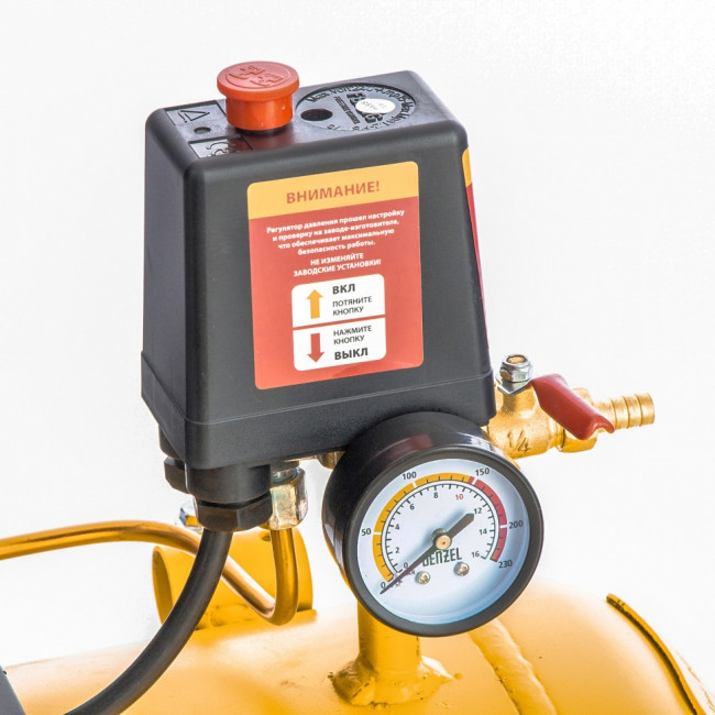 Компрессор DR4000/100, масляный ременный, 10 бар, производительность 690 л/м, мощность 4 кВт Denzel Компрессор DR4000/100, масляный ременный, 10 бар, производительность 690 л/м, мощность 4 кВт Denzel