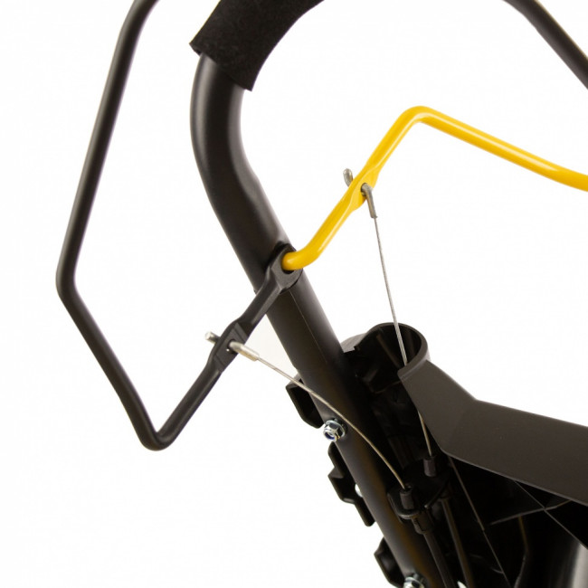 Газонокосилка бензиновая GLD-520SP-BS, 163 см3, Briggs Stratton, ширина 52 см, привод, 60 л Denzel ( 58807 )