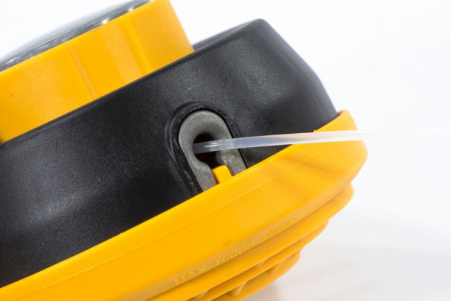 Катушка триммерная полуавтоматическая, легкая заправка лески, гайка M10x1.25, винт M10-M10, подшипник Denzel Катушка триммерная полуавтоматическая, легкая заправка лески, гайка M10x1.25, винт M10-M10, подшипник Denzel