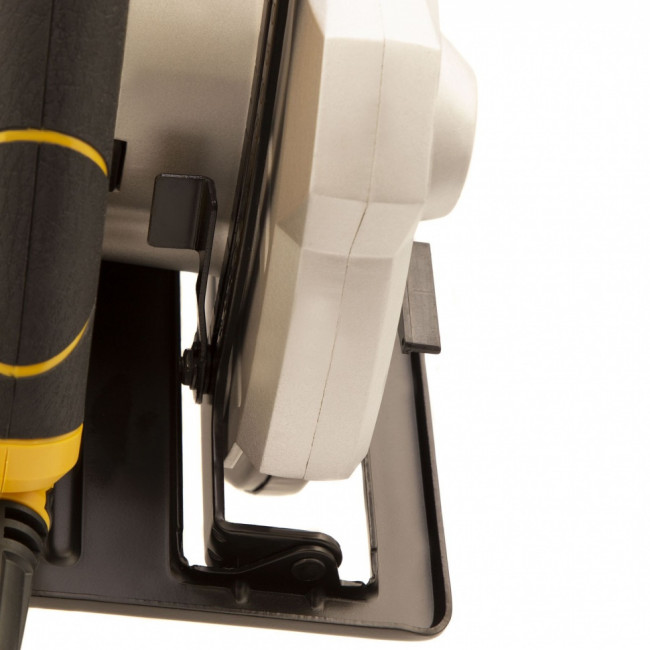 Пила циркулярная CS-210, 1800 Вт, 210 мм Denzel Пила циркулярная CS-210, 1800 Вт, 210 мм Denzel