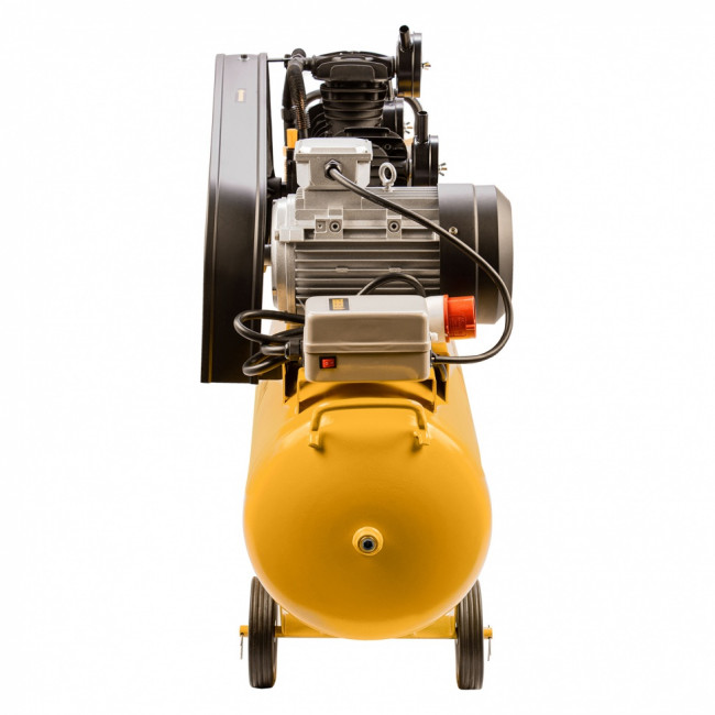 Компрессор воздушный BCW3000-T/100, ременный привод, 3.0 кВт, 100 литров, 520 л/мин Denzel ( 58118 ) Компрессор воздушный BCW3000-T/100, ременный привод, 3.0 кВт, 100 литров, 520 л/мин Denzel ( 58118 )