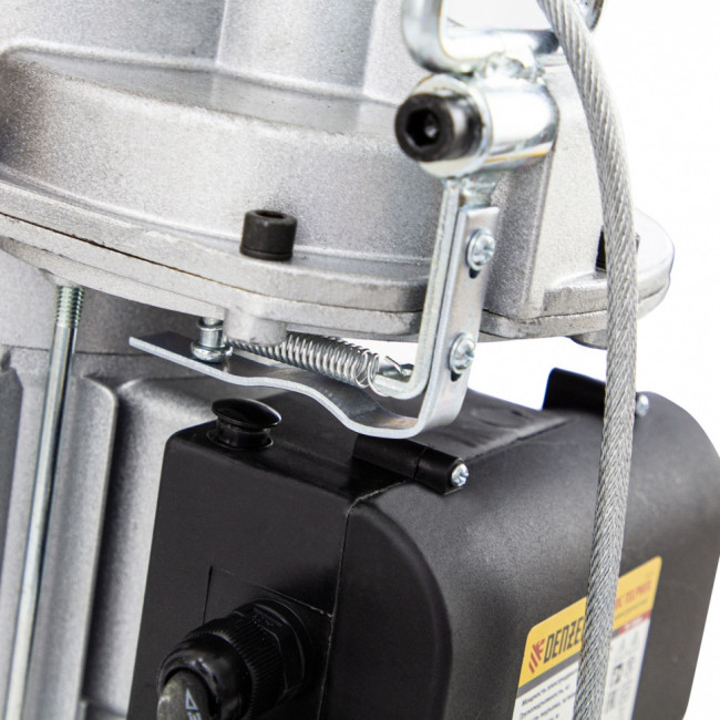 Тельфер электрический TF-1200,1.2 т, 1800 Вт, высота 12 м, 8 м/мин Denzel Тельфер электрический TF-1200,1.2 т, 1800 Вт, высота 12 м, 8 м/мин Denzel