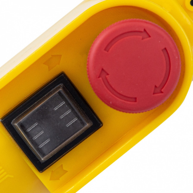 Тельфер электрический TF-1200,1.2 т, 1800 Вт, высота 12 м, 8 м/мин Denzel Тельфер электрический TF-1200,1.2 т, 1800 Вт, высота 12 м, 8 м/мин Denzel