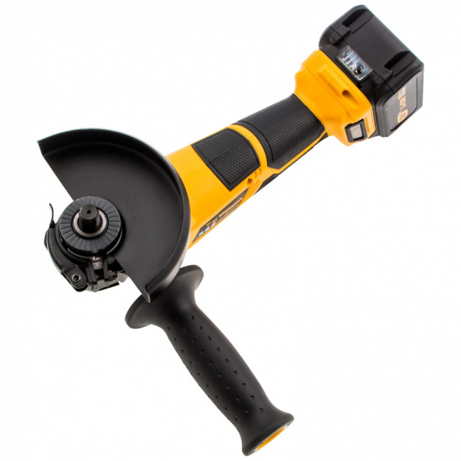 Машина углошлифовальная аккумуляторная BLG-IB-18-125, бесщеточная BLG-IB-18-125, Li-ion, 18 В Denzel ( 27003 ) Машина углошлифовальная аккумуляторная BLG-IB-18-125, бесщеточная BLG-IB-18-125, Li-ion, 18 В Denzel ( 27003 )