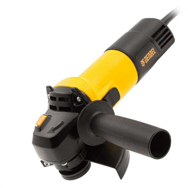 Машина шлифовальная угловая AGH125-900, 900 Вт, 125 мм, 11000 об/мин Denzel ( 26904 ) Машина шлифовальная угловая AGH125-900, 900 Вт, 125 мм, 11000 об/мин Denzel ( 26904 )