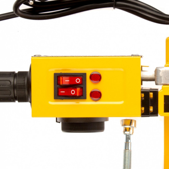 Аппарат для сварки пластиковых труб DWP-1500, 1500 Вт, 260-300 град, комплект насадок, 20-63 мм Denzel Аппарат для сварки пластиковых труб DWP-1500, 1500 Вт, 260-300 град, комплект насадок, 20-63 мм Denzel