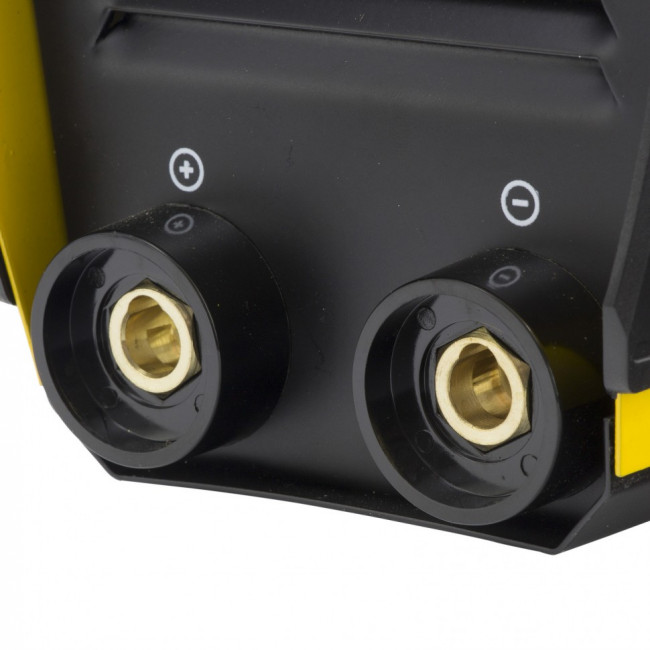 Аппарат инверторный дуговой сварки DS-180 Compact, 180 А, ПВ 70%, диаметр электрода 1.6-4 мм Denzel Аппарат инверторный дуговой сварки DS-180 Compact, 180 А, ПВ 70%, диаметр электрода 1.6-4 мм Denzel