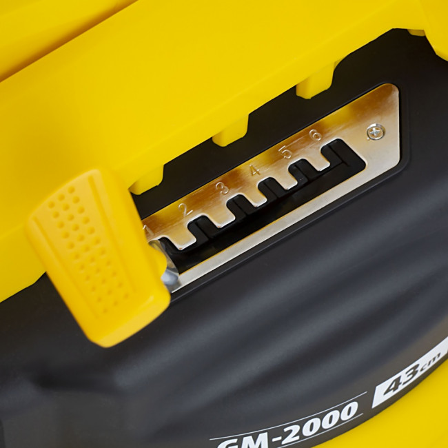 Газонокосилка электрическая GM-2000, 2000 Вт, ширина 43 см, 6 уровней, травосборник 45 л. Denzel Газонокосилка электрическая GM-2000, 2000 Вт, ширина 43 см, 6 уровней, травосборник 45 л. Denzel